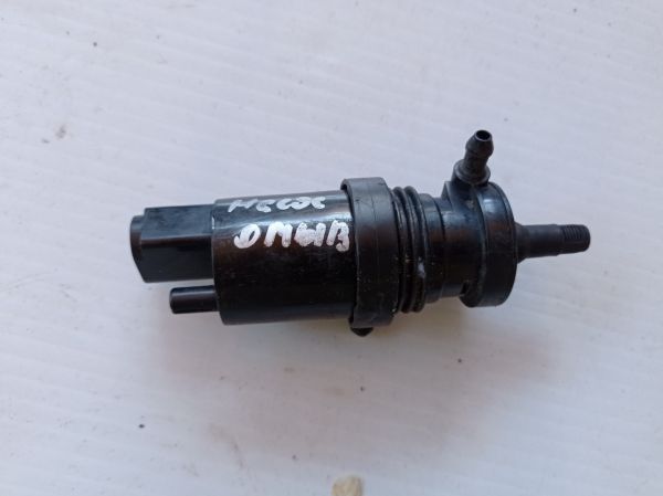 Насос бачка омывателя Mercedes-Benz CLA 250, A2318660121