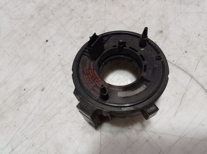 Шлейф руля airbag Skoda Fabia, 1999 - 2007 г.в., Шкода Фабия, 1J0959653B
