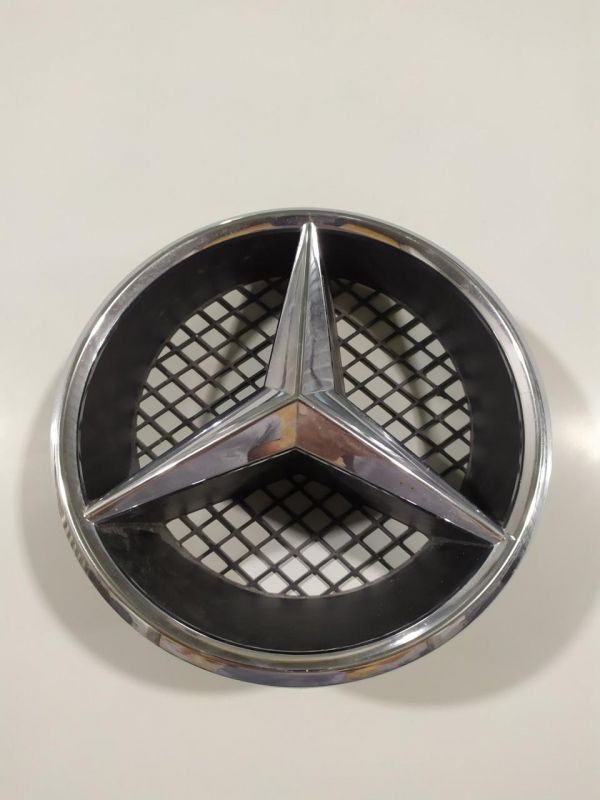 Эмблема значёк Mercedes-Benz CLA, A2078880260