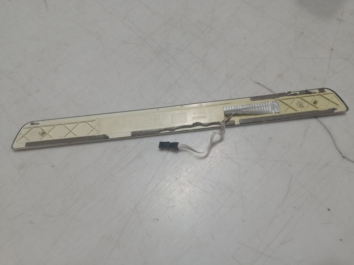 Накладка порога правая Mercedes-Benz CLA 250, A2466805400