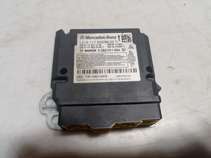 Блок управления airbag Mercedes-Benz CLA 250, A1179008600