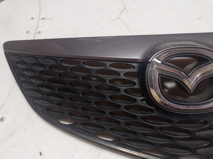 Решітка радіатора Mazda 3 BK 2004 – 2009) хетчбек