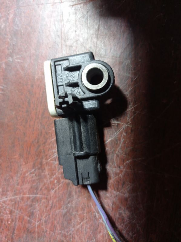 Датчик удара Ford Focus mk3, 2011 - 2018г.в., cm5t-14b006-aa