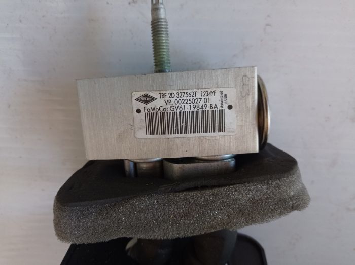 Клапан кондиционера Ford Focus mk3, 2011 - 2018г.в., GV61-19849-BA