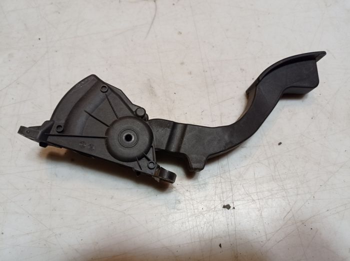 Потенциометр педаль газа Mazda 3 BK, 2004 - 2009 г.в., хетчбек, 2.3 бензин, 4M519F836AG