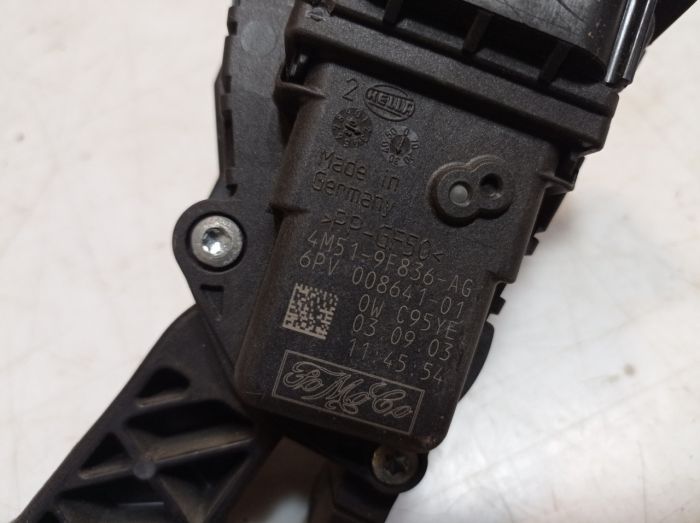 Потенциометр педаль газа Mazda 3 BK, 2004 - 2009 г.в., хетчбек, 2.3 бензин, 4M519F836AG
