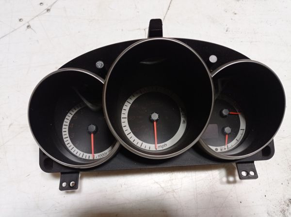 Панель щиток приборов Mazda 3 BK, 2004 - 2009 г.в., хетчбек, 2.3 бензин МКПП, 4GBN8FA