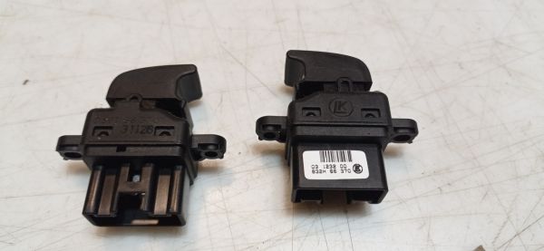 Кнопка управления стеклоподъёмником Mazda 3 BK, 2004 - 2009 г.в., хетчбек, 2.3 бензин МКПП, d39766370