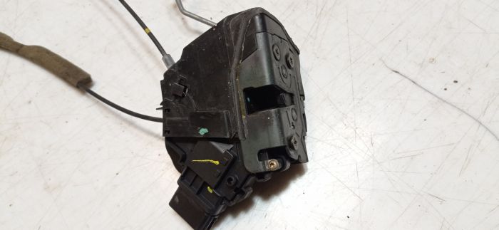 Замок двері передньої правої 6 pin Mazda 3 BK, 2004 - 2009 р.в., хетчбек, 2.3 бензин МКПП, 3n6a-a21812-m