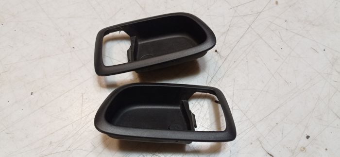 Ручка открытия двери передняя внутренняя Mazda 3 BK, 2004 - 2009 г.в., хетчбек, 2.3 бензин МКПП