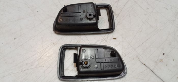 Ручка открытия двери передняя внутренняя Mazda 3 BK, 2004 - 2009 г.в., хетчбек, 2.3 бензин МКПП