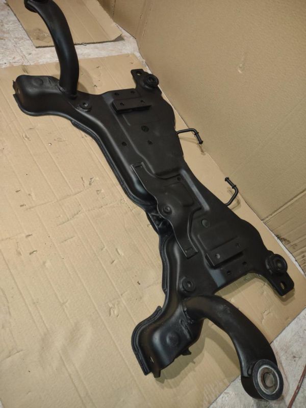 Подрамник Балка передняя Mazda 3 BK 2004 - 2009 г.в., хэтчбек 2.3 бензин МКПП