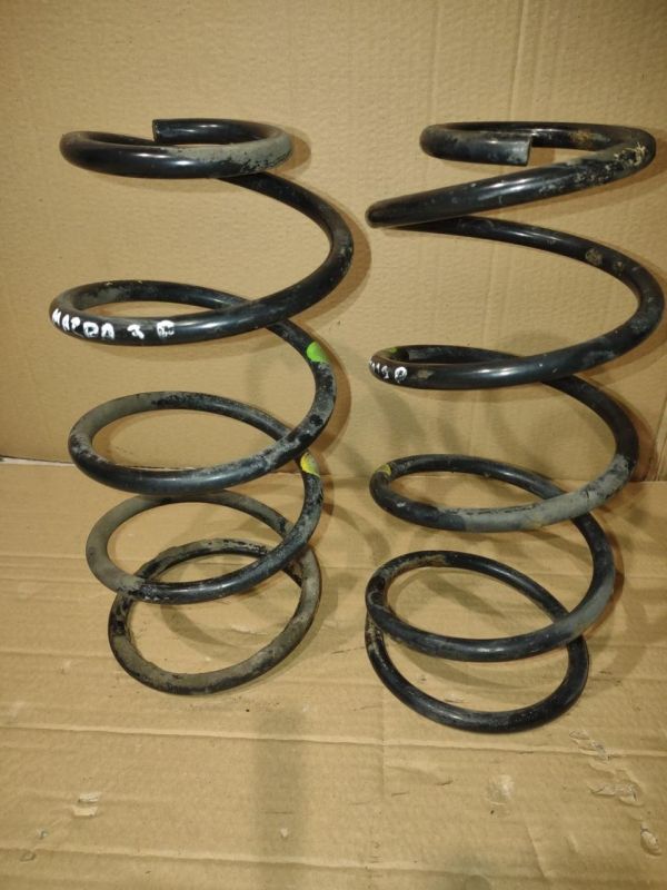 Пружина передняя Mazda 3 BK 2004 - 2009 г.в., хэтчбек 2.3 бензин МКПП