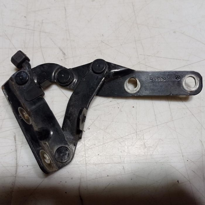 Петля капота VW Volkswagen Lupo 3L 1.2 tdi.,6e0823301, 6x0823302