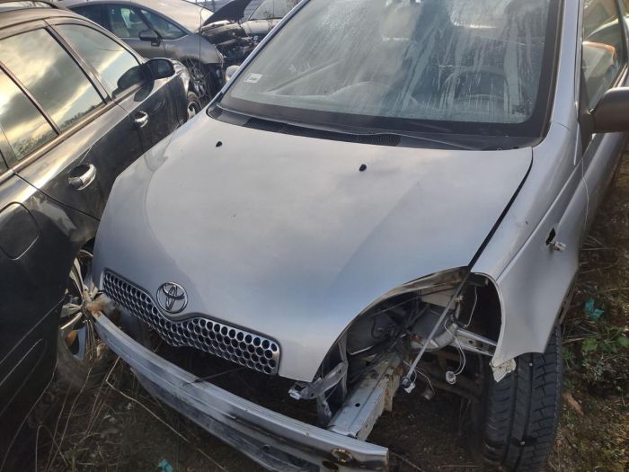 Капот Toyota Yaris 1 1999-2005, Тайота Ярис