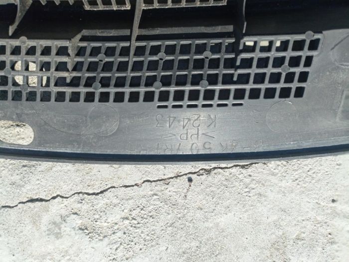 Накладка под лобовое стекло Жабо Mazda 3 BK 2003 - 2009 г.в. хетчбек 2.3, BP4K507R1, BP4K507s1