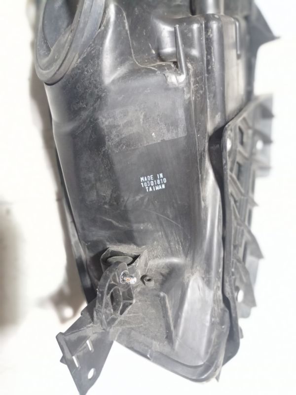 Фара передняя правая Citroen C4 Picasso 2007 г.в.