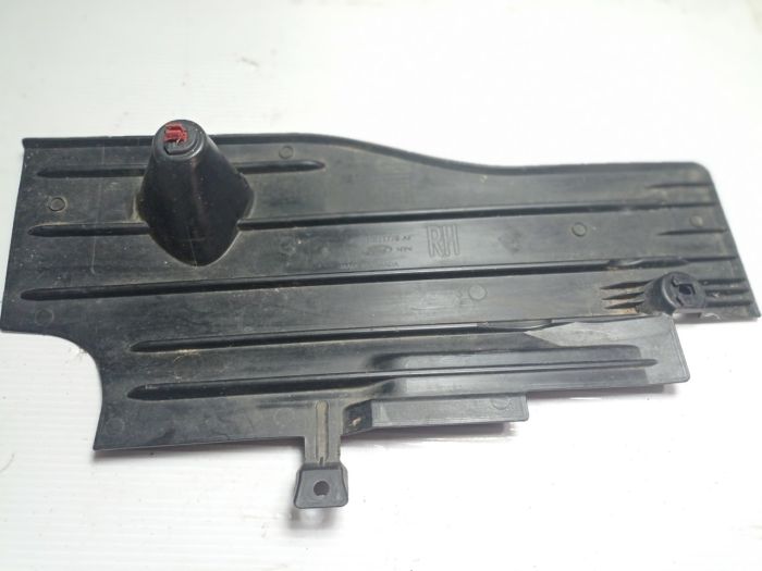 Защита днища задняя правая Ford Focus 3, 2.0, AV61R11778AF