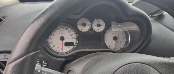 Панель приборов, спидометр, щиток приборной панели Alfa Romeo 147, 1.6 бензин, рестайлинг