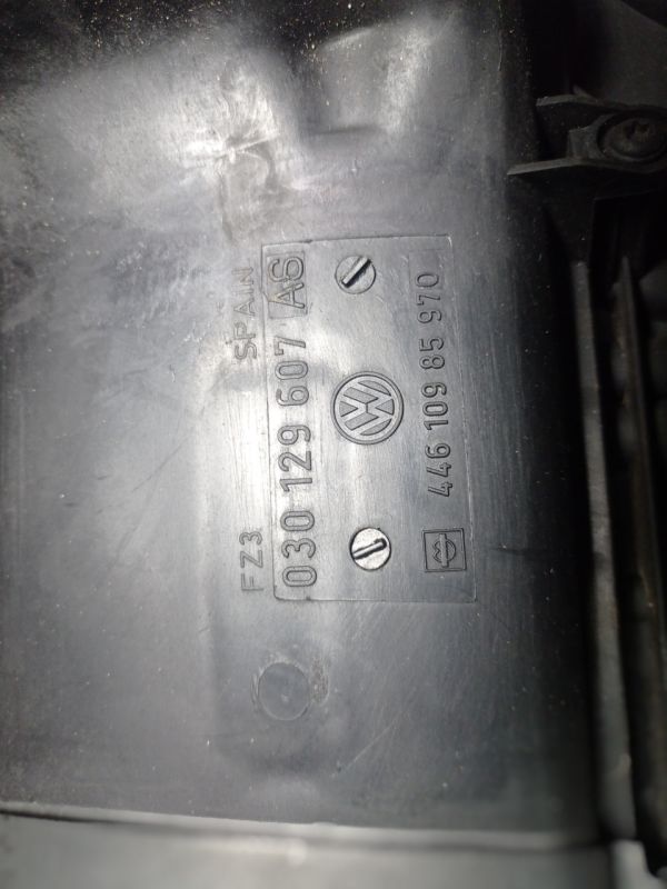 Корпус воздушного фильтра Volkswagen Lupo 1.0л. бензин 1999г.в., 030129607AS