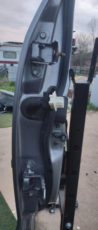 Дверь задняя правая Mazda 3 BK, 2003 - 2009 г.в.