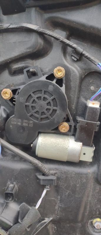 Дверь задняя правая Mazda 3 BK, 2003 - 2009 г.в.