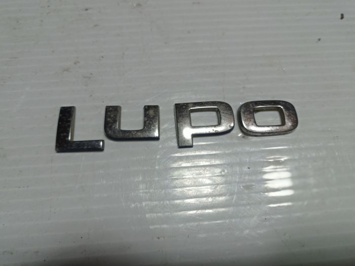 Эмблема надпись крышки багажника VW Volkswagen Lupo 3l, 1.2 tdi