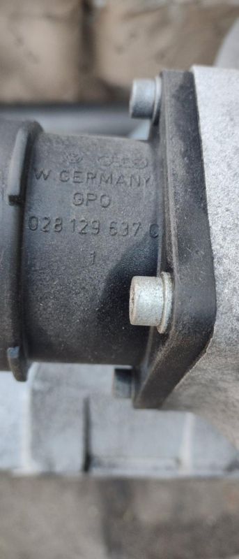 Впускний колектор VW Transporter 4 2.4D, 1990 - 1998 р.в., 074129713D