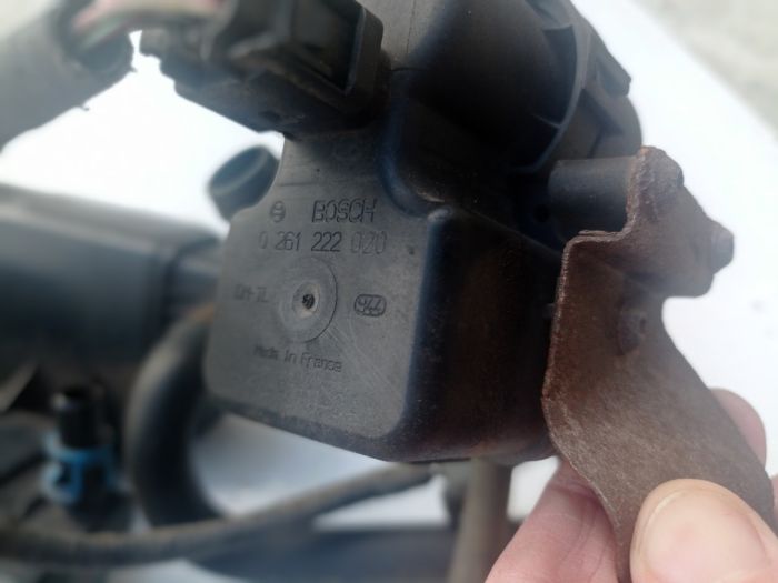 Насос подкачки клапан абсорбера Mazda 3 BK 2004 - 2009 г.в., хэтчбек, 0261222020
