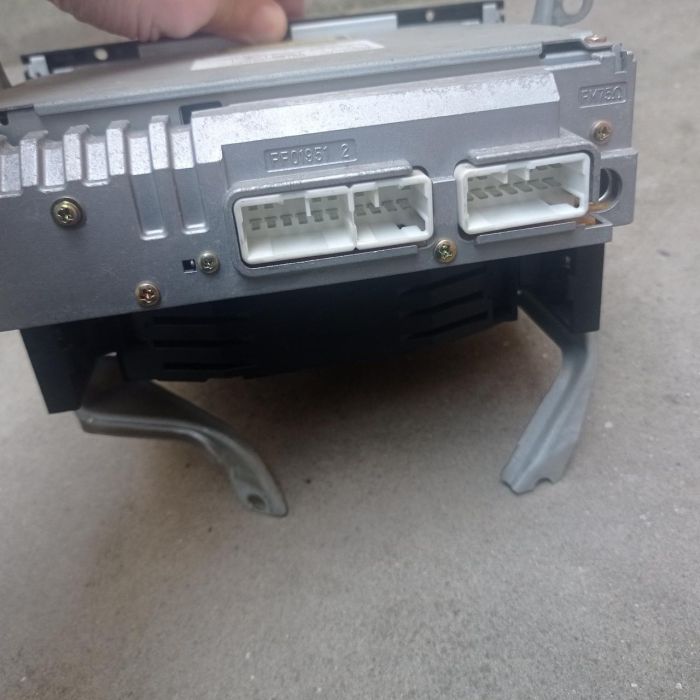 Магнитола чейнджер CD Toyota Yaris 3d 1999 - 2005 г.в, 8612052030