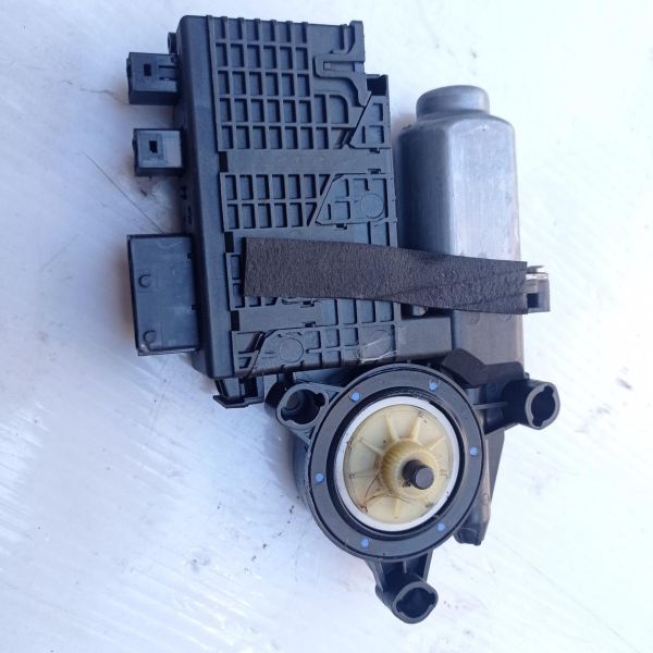 Моторчик стеклоподъемника передний правый Citroen C4 Picasso 2007 - 2014 г.в, 9654087780