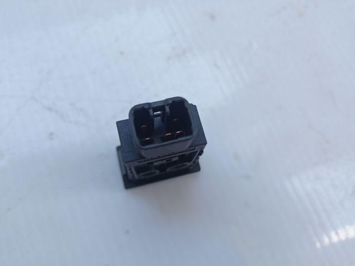 Кнопка противотуманных фар Toyota Yaris 3d 1999 - 2005 г.в, 157998, 153261