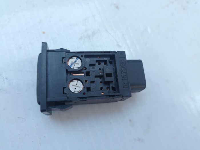 Кнопка противотуманных фар Toyota Yaris 3d 1999 - 2005 г.в, 157998, 153261