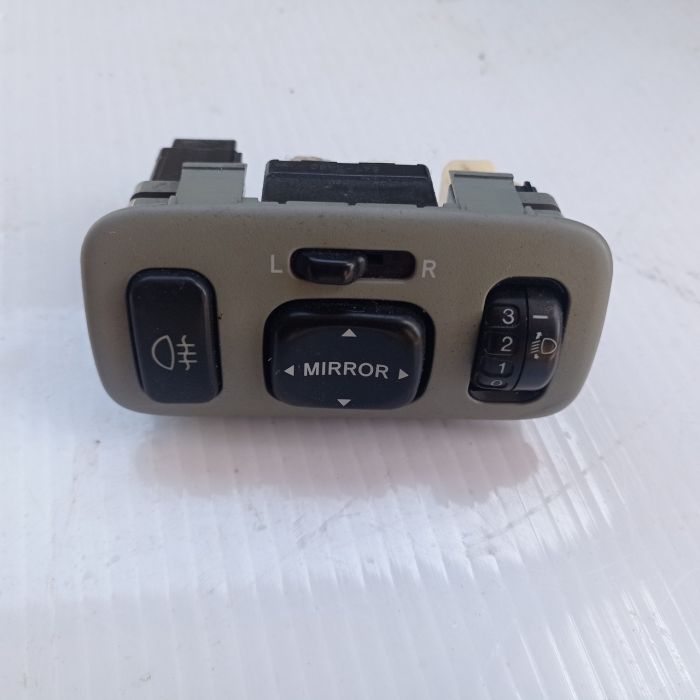 Кнопки блок управления фарами и зеркалами Toyota Yaris 3d 1999 - 2005 г.в, 8487012130