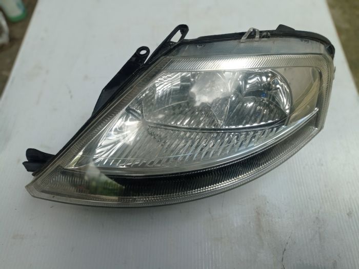 Фара ліва Citroen C3 2002 - 2009 р.в., 9682673080