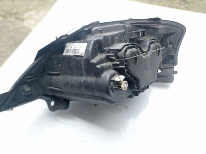 Фара права Citroen C3 2002 - 2009 р.в., 9682672980
