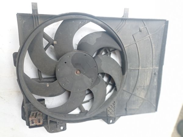 Вентилятор радиатора 1,6 HDI Citroen C3 2002 - 2009 г.в., 9662872380-00, 9680102880