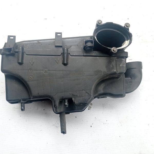 Корпус воздушного фильтра 1.6 HDI Citroen C3 2002 - 2009 г.в., 9656581180
