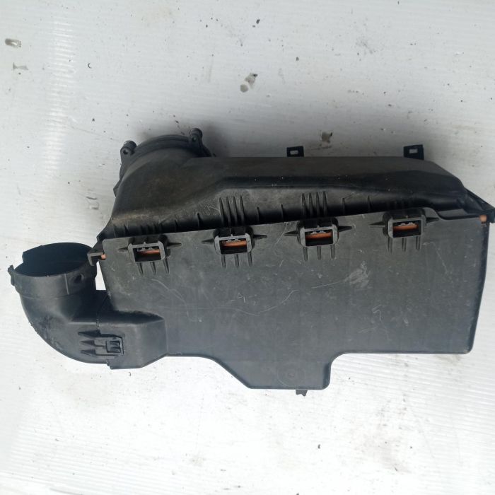 Корпус воздушного фильтра 1.6 HDI Citroen C3 2002 - 2009 г.в., 9656581180