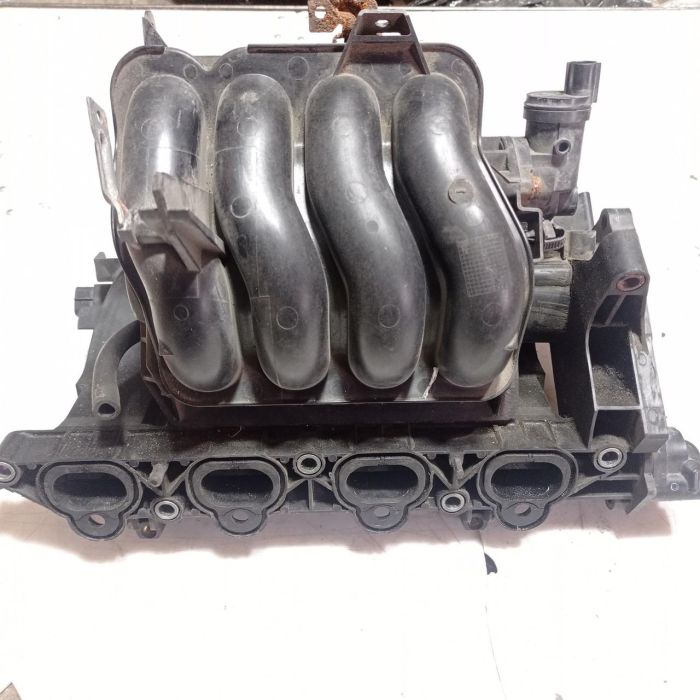 Колектор впускний Mazda 3 BK 2004 - 2009 р.в., 1.6 бензин, 998000220