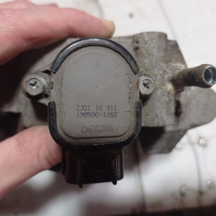 Дроссельная заслонка Mazda 3 BK 2004 - 2009 г.в., 1.6 бензин, 198500-1260, 136200-2731