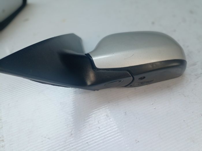 Зеркало боковое левое 5 pin Mazda 3 BK 2004 - 2009 г.в., хэтчбек 1.6 бензин