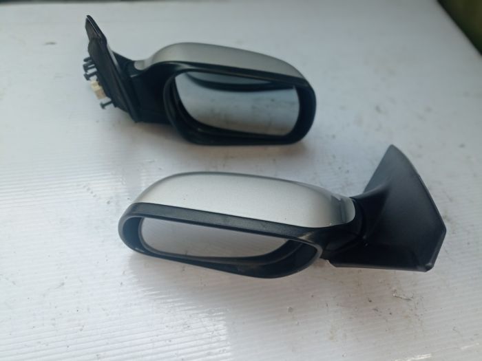Зеркало боковое левое 5 pin Mazda 3 BK 2004 - 2009 г.в., хэтчбек 1.6 бензин