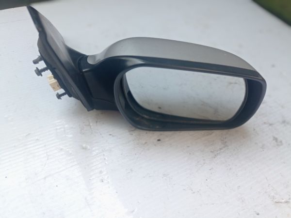 Зеркало боковое правое 5 pin Mazda 3 BK 2004 - 2009 г.в., хэтчбек 1.6 бензин