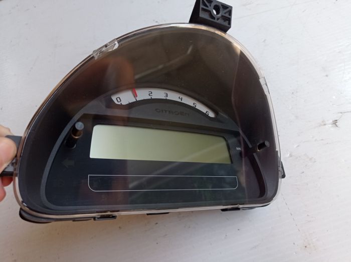 Щиток приборов Citroen C3 1.6 HDI, P9660225880