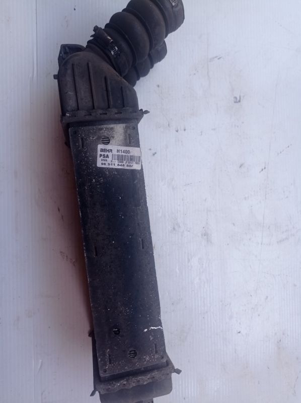 Радиатор интеркулера Citroen C3 1.6 HDI, 9651184880