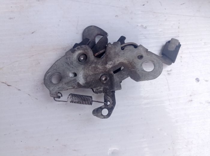 Замок капота Citroen C3 2002-2009 Citroen C3 1.6 HDI
