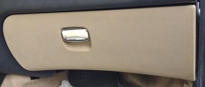 Бардачок пассажира Alfa Romeo 5D 147 1.6 бензин рестайлинг