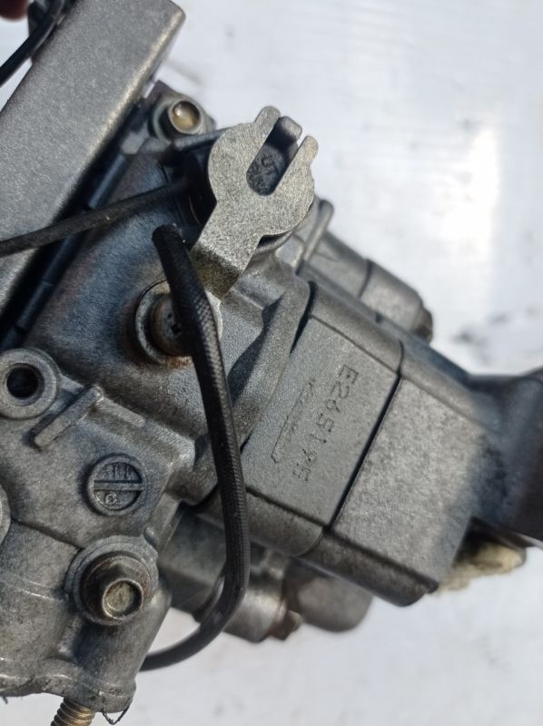 Компрессор кондиционера Mazda 3 BK 2004 - 2009 г.в., хэтчбек 1.6 бензин Mazda, H12A1AG4DY