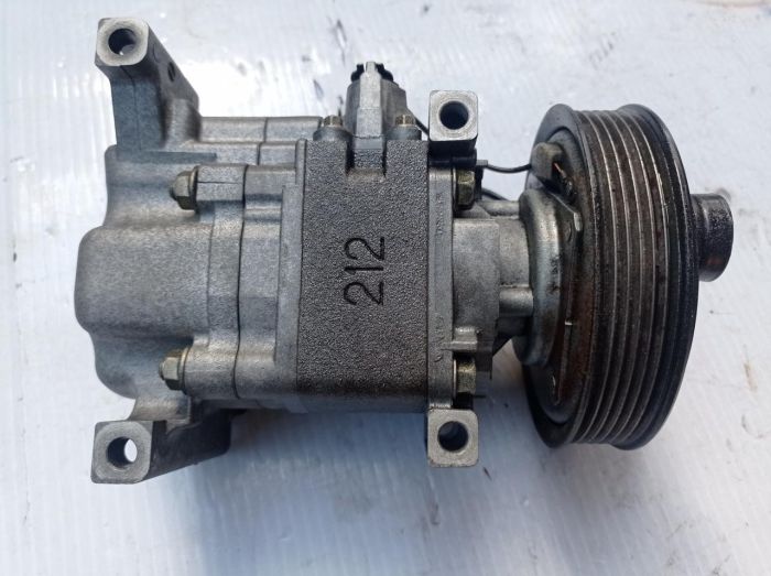 Компрессор кондиционера Mazda 3 BK 2004 - 2009 г.в., хэтчбек 1.6 бензин Mazda, H12A1AG4DY